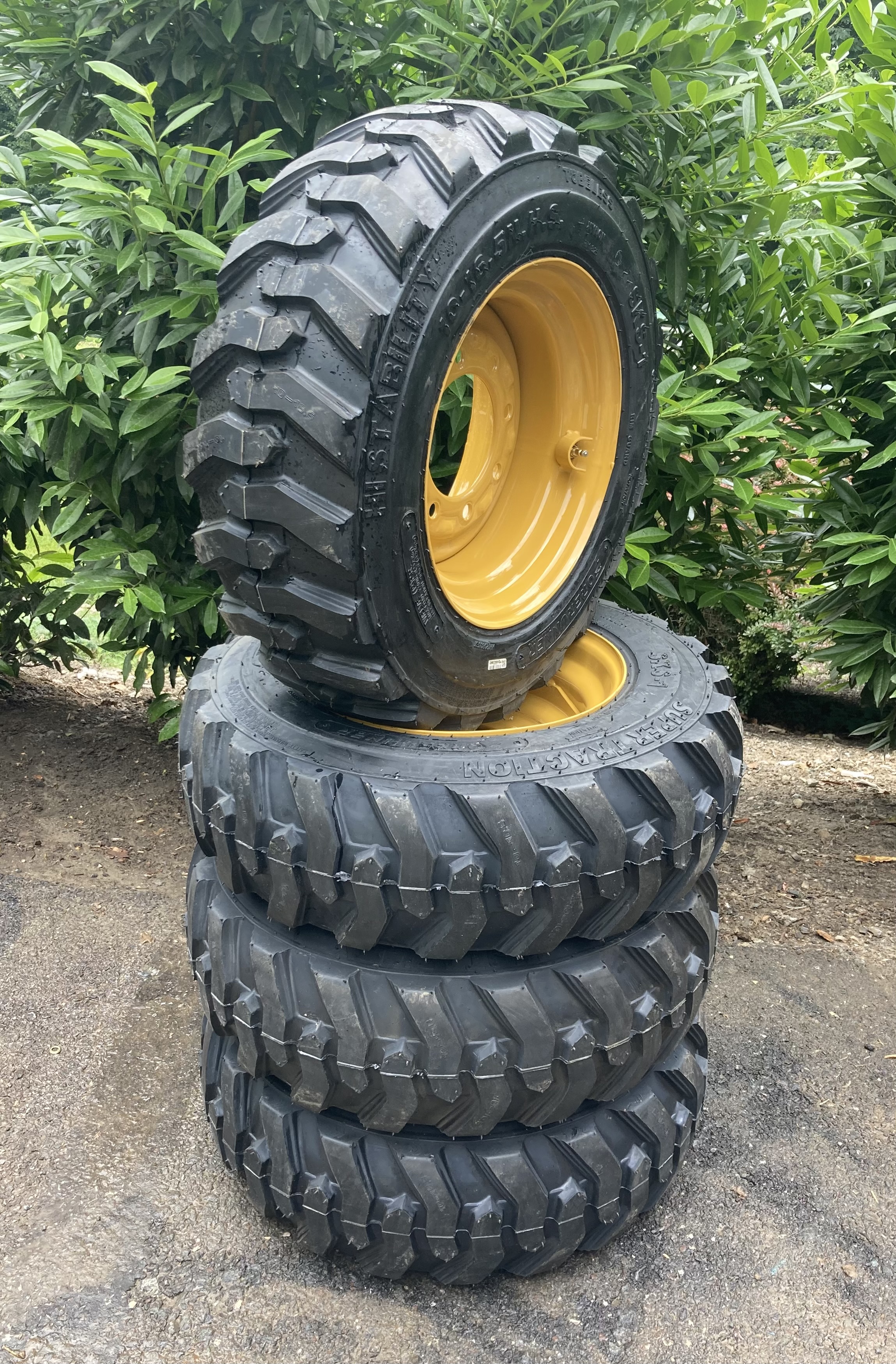 10-16.5 SKS-1 Skid Steer Tires/Rims for Cat,John Deere,Gehl,Mustang ...