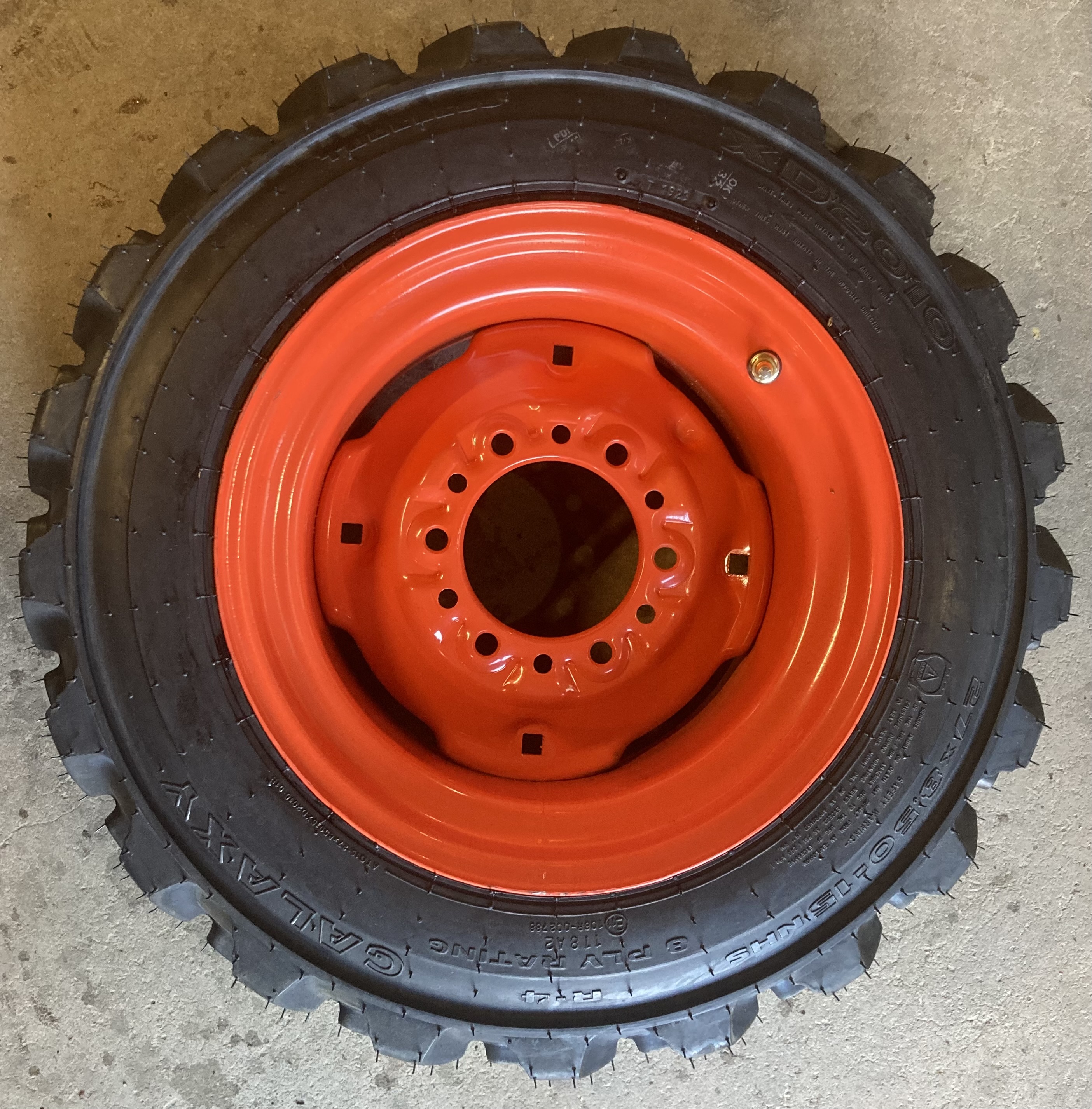 27X8.50-15 XD2010 Tires/Rims for some Kubota Tractor Fronts-8 PLY-27-8.5-15